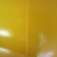 Yellow aufblasbaren SchwimmringGW134