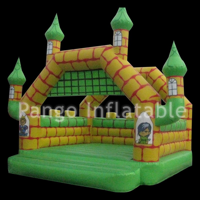 Top Inflatable Bouncers GB362